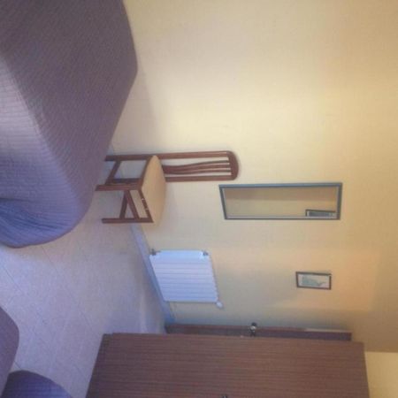 Hostal De Berria Santona Bagian luar foto